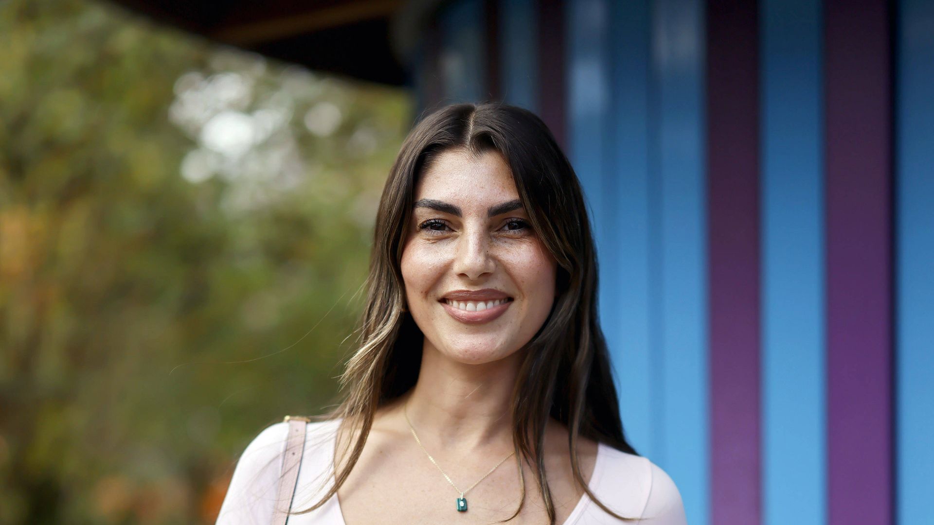 Yeliz-Koc-schlie-t-ihren-eigenen-Beauty-Shop-Yelicious-