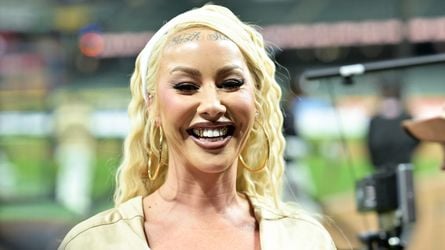 Zu nackt! Amber Rose selbst Schuld an Grapsch-Attacken?