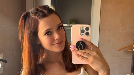 Anne Wünsche zeigt sich mittlerweile ganz nackt auf OnlyFans