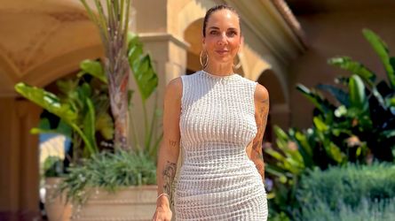 Neu-Single Danni Büchner begeistert mit frechem Leo-Bikini