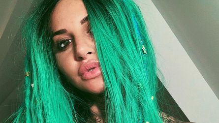 UK-Realitystar Jemma Lucy liebt jetzt "Love Island"-Hottie!
