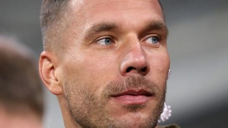 wochen-nicht-gesprochen-lukas-podolski-offenbart-ehekrise