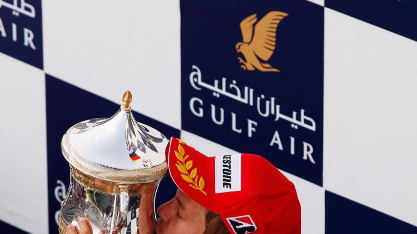 Rasanter Sebastian Vettel gewinnt Entenlauf!