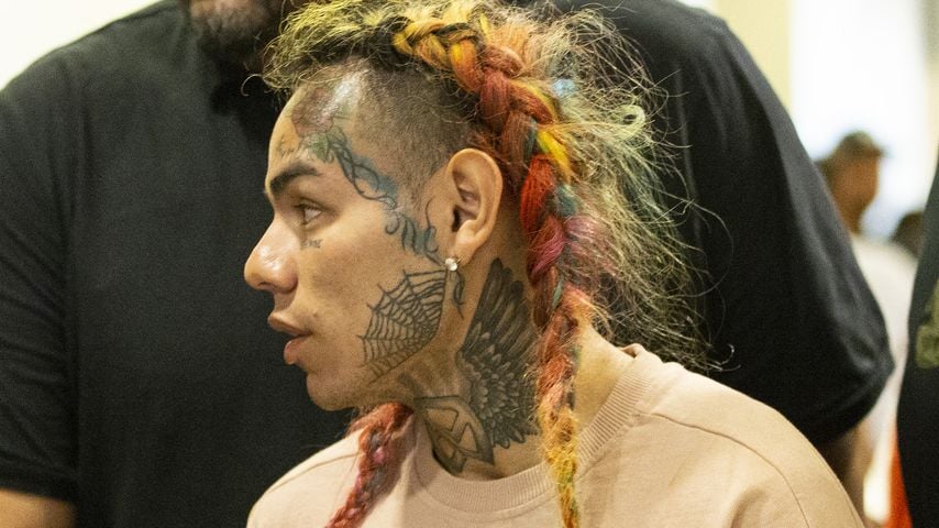 6ix9ine, Musiker
