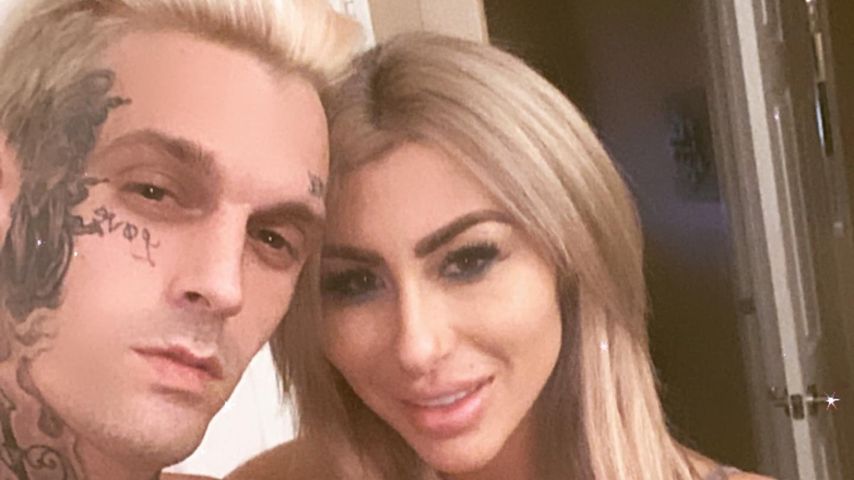 Aaron Carter mit seiner Verlobten Melanie Martin