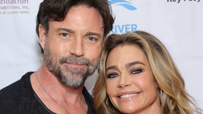 Aaron Phypers und Denise Richards, Mai 2025