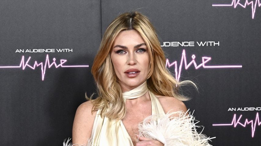 Bizarr? Abbey Clancy wurde angeblich von UFOs verfolgt!