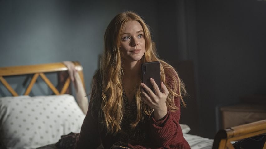 Abigail Cowan als Bloom in "Fate: The Winx Saga"