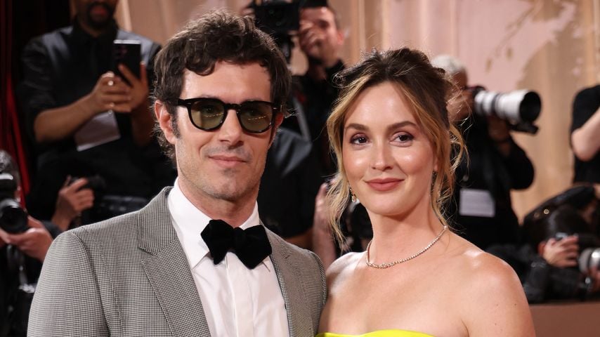 Adam Brody und Leighton Meester bei den Golden Globes 2026 in Beverly Hills, Januar 2026