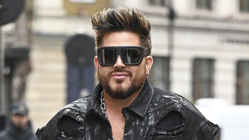 Adam Lambert, Sänger