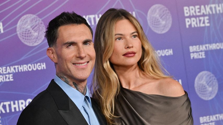 Adam Levine und Behati Prinsloo bei der 12. Breakthrough Prize Ceremony in Santa Monica