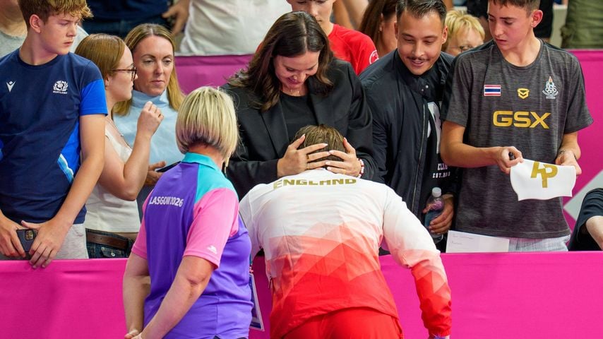 Adam und Holly Ramsay-Peaty nach Bronze über 100 m Brust bei den Commonwealth Games 2026 in Glasgow