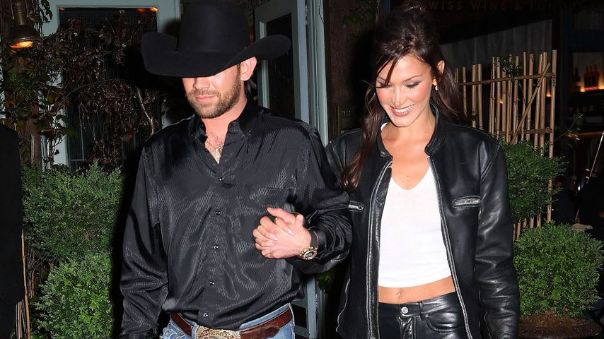 Adan Banuelos und Bella Hadid im Jahr 2024