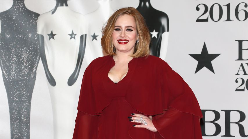 Adele im Februar 2016