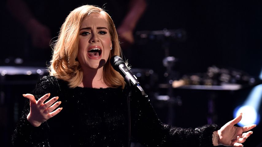 Sängerin Adele singt in einer TV-Show