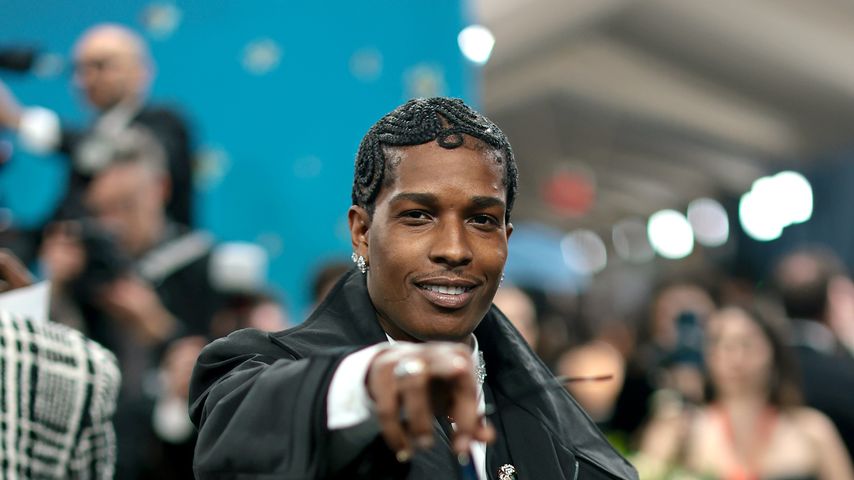 Wirkt erschöpft: A$AP Rocky wurde im Rollstuhl gesichtet