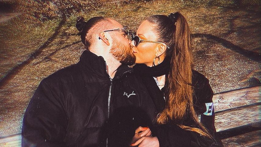 Adrian Louis und Joelina Drews im April 2022