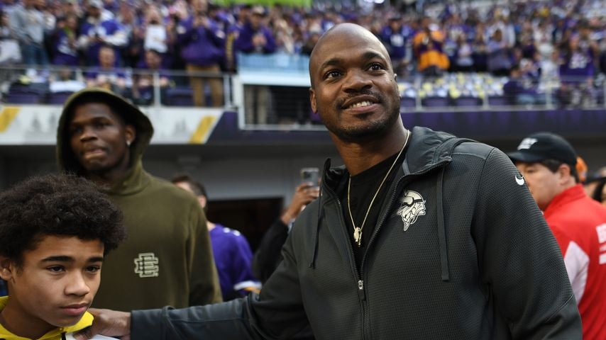 Adrian Peterson vor dem NFC-Wildcard-Spiel der Minnesota Vikings gegen die New York Giants 2023