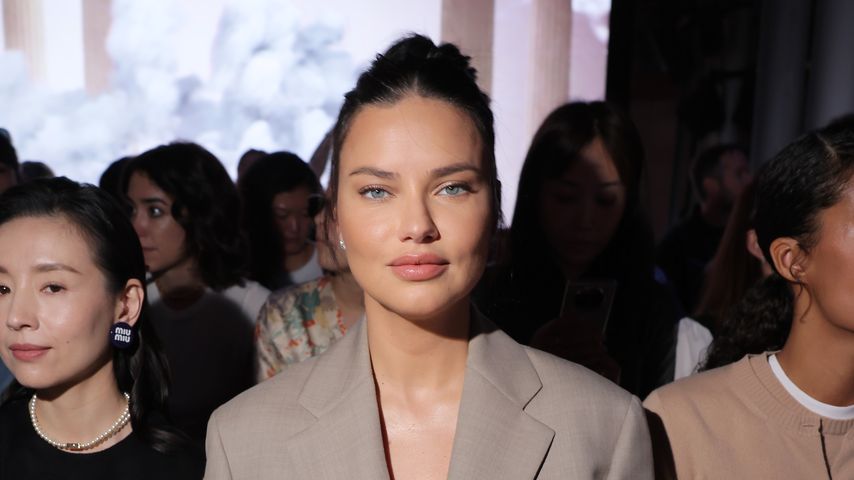 Adriana Lima, Oktober 2023