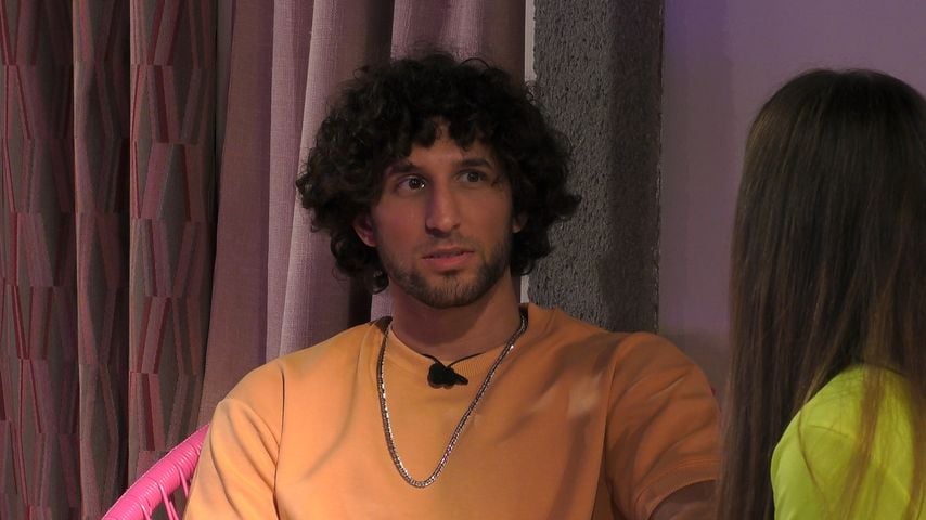 Adriano bei "Love Island"