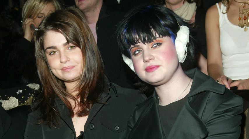 Aimee und Kelly Osbourne im Februar 2003