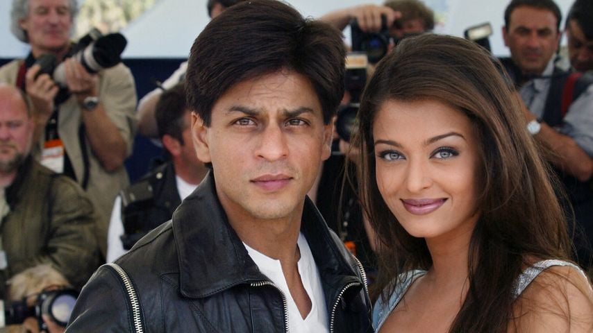 Aishwarya Rai und Shah Rukh Khan beim Fototermin zu "Devdas" bei den Filmfestspielen von Cannes 2002