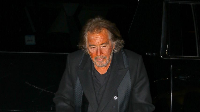 Al Pacino feiert 82. Geburtstag mit seiner neuen Flamme (28)