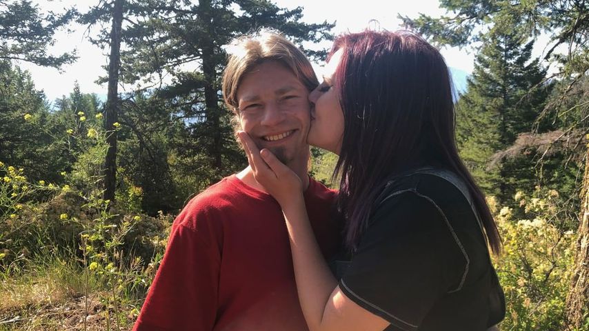"Alaskan Bush People"-Star Bear Brown und seine Freundin Raiven