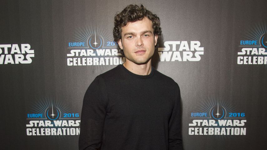 "Han Solo"-Star: Er sah mit 8, wie sein Vater ermordet wurde