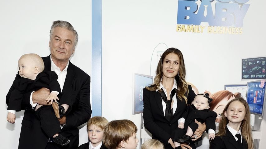 Alec Baldwin, Hilaria Baldwin und ihre gemeinsamen Kinder im Juni 2021