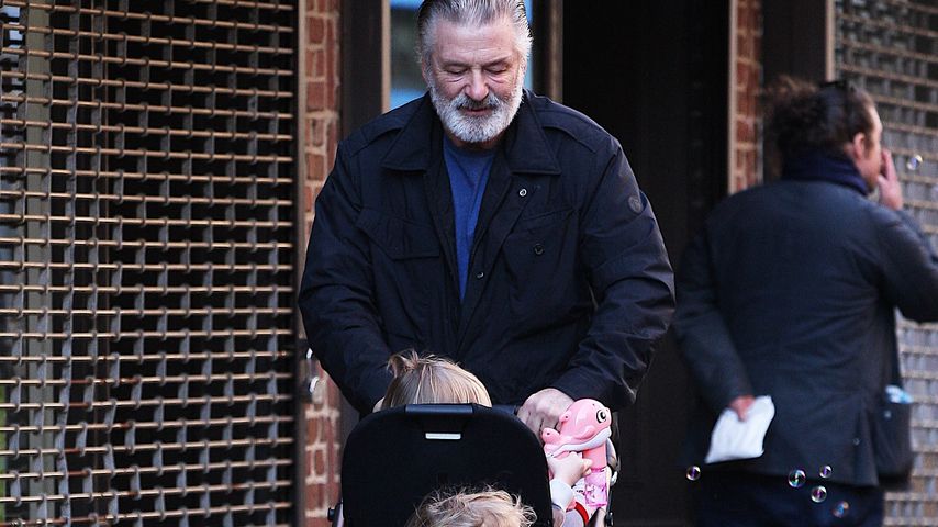Glücklich: Alec Baldwin mit Familie in New York unterwegs