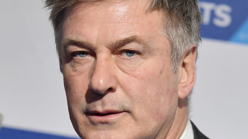 Fahrlässige Tötung: Alec Baldwin nach Anklage gesichtet!