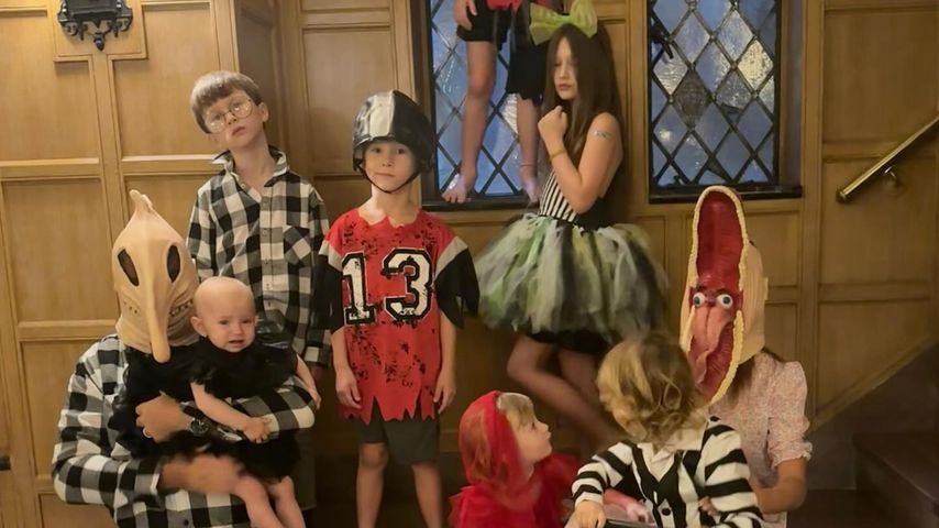 Alec und Hilaria Baldwin mit ihren Kindern