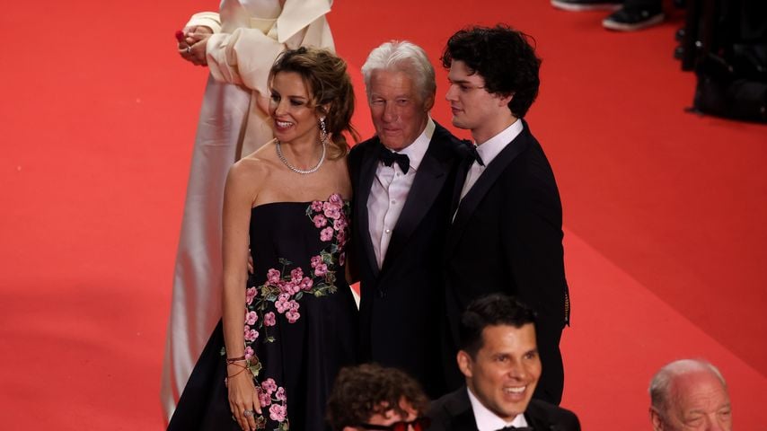 Alejandra Silva, Richard Gere und Homer James Jigme Gere in Cannes 2024