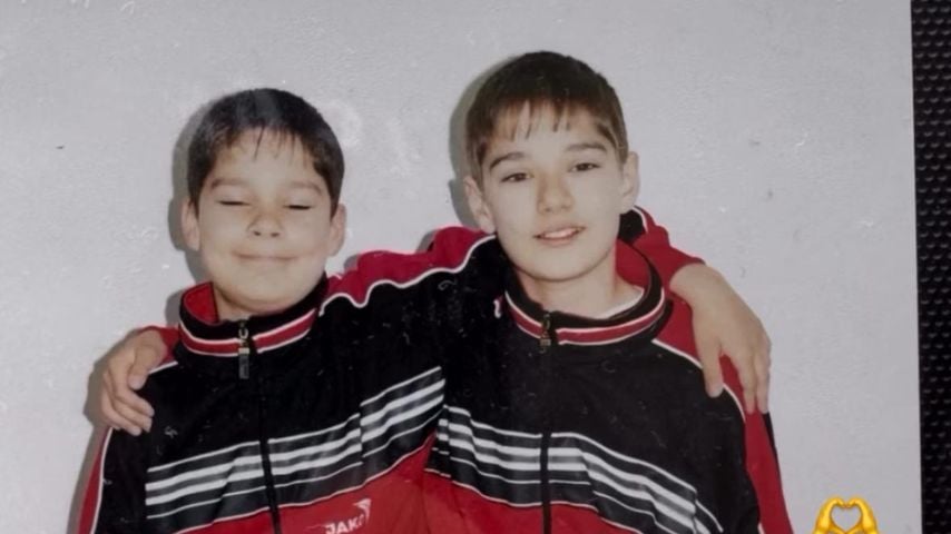 Realitystar Aleks Petrovic (r.) mit seinem Bruder Marko (l.)