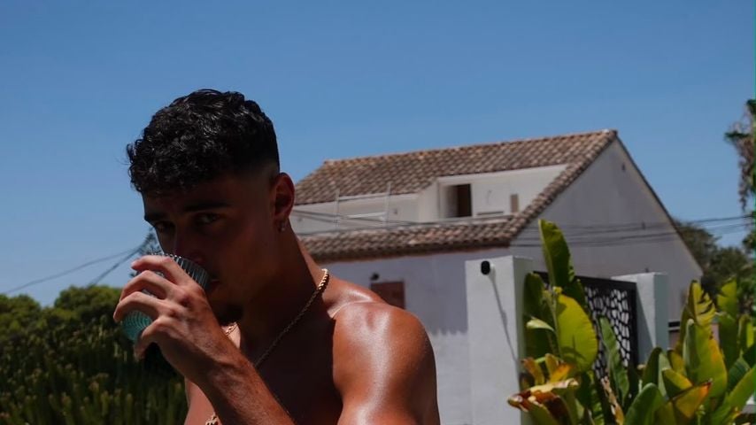 Aleksandar Pavlociv im Urlaub 2026