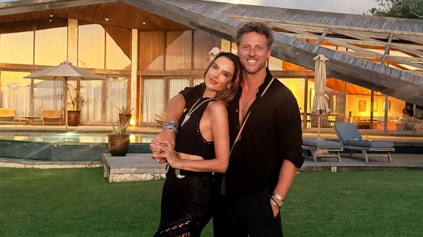Alessandra Ambrosio und ihr Partner Buck Palmer in Indonesien