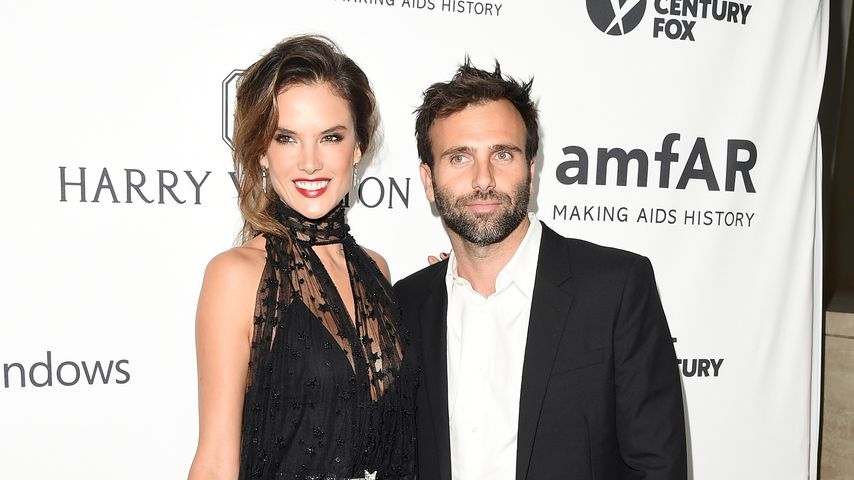 Alessandra Ambrosio und Jamie Mazur bei der "amfAR's Inspiration Gala" in L.A.