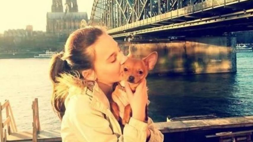 Alessia Herren mit ihrem Hund Gucci