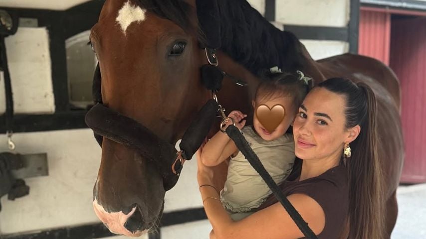 Gewusst? Alessia Herren ist ein riesiger Fan von Pferden