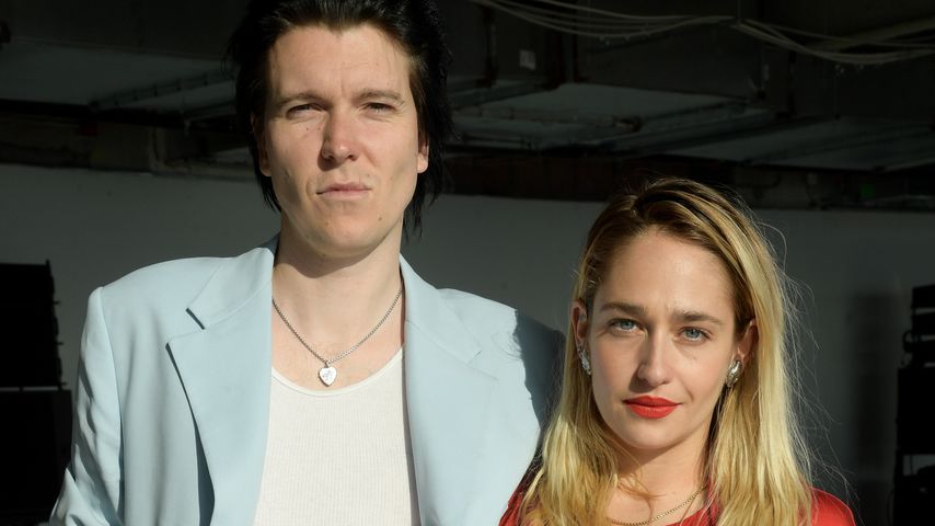 Alex Cameron und Jemima Kirke