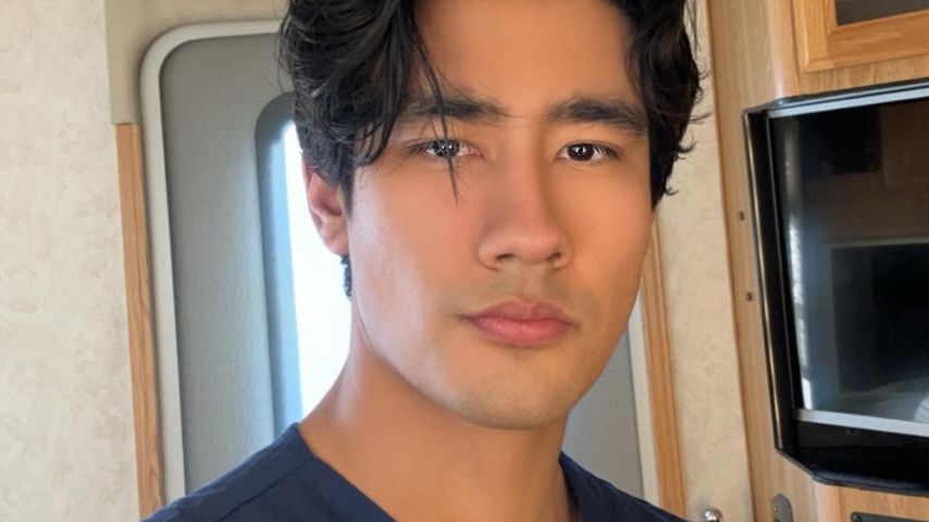 Alex Landi am Set der 20. Staffel "Grey's Anatomy"