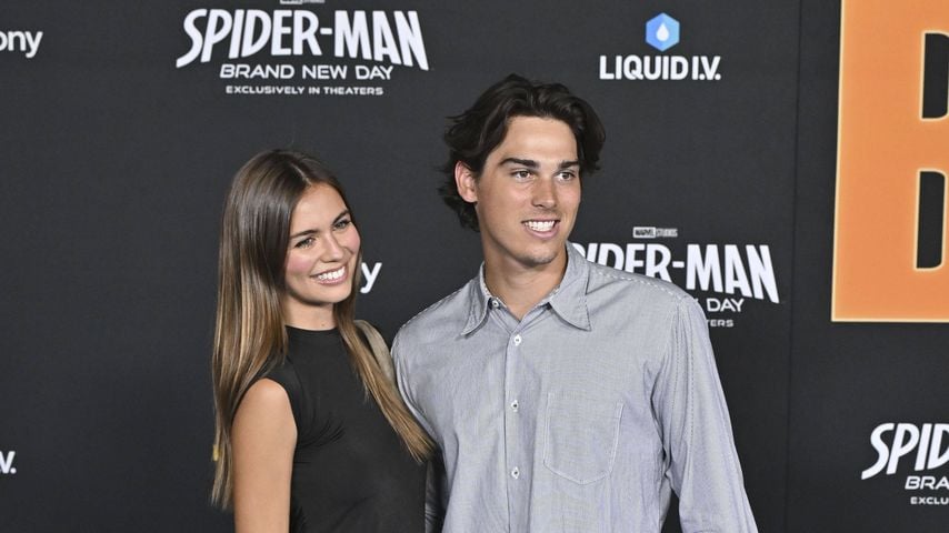 Alex Lee-Aillon und Paris Brosnan bei der Premiere von "Spider-Man: Brand New Day", 2026