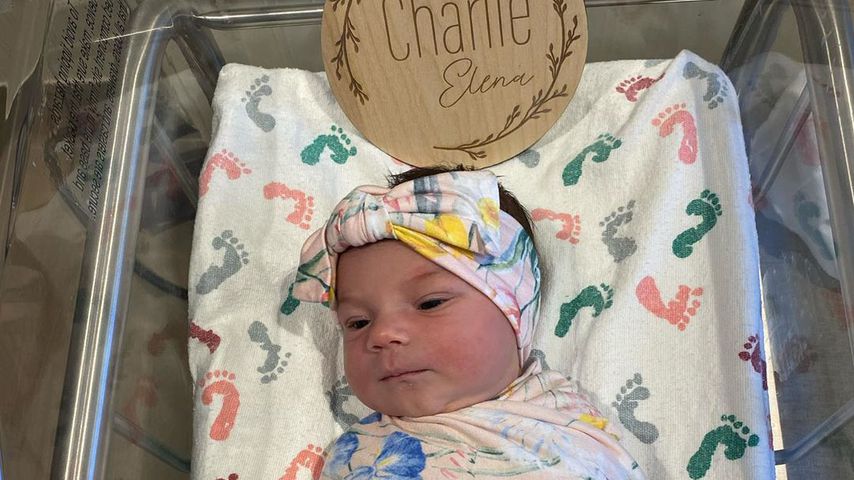 Alex Morgans kleine Tochter Charlie Elena