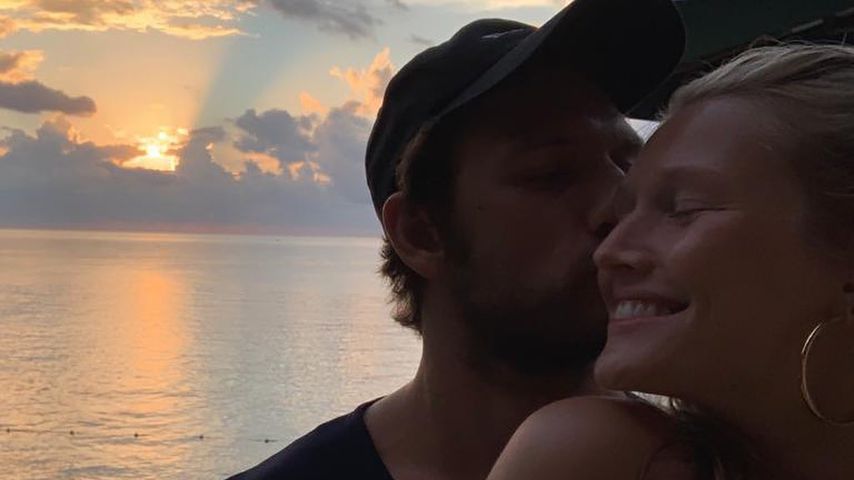 Alex Pettyfer und Toni Garrn im Dezember 2021