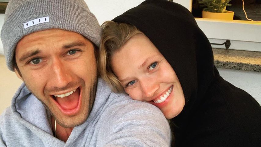 Alex Pettyfer und Toni Garrn im Juli 2020