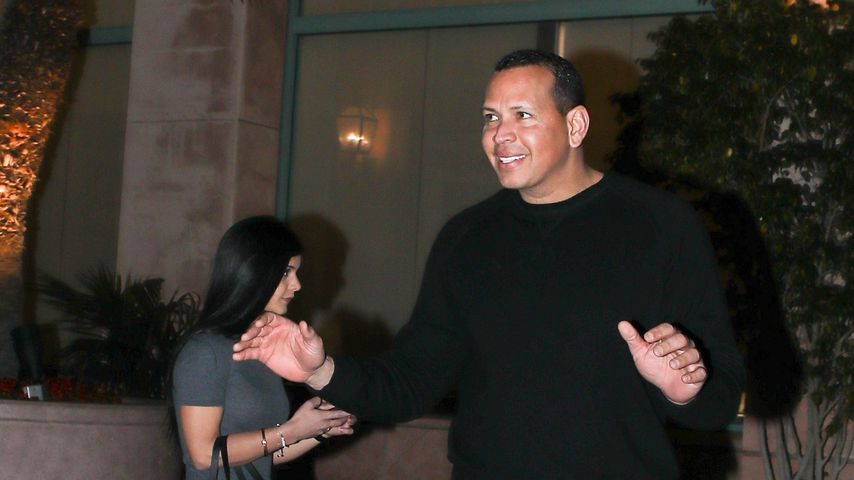 Alex Rodriguez mit einer unbekannten Frau in Beverly Hills