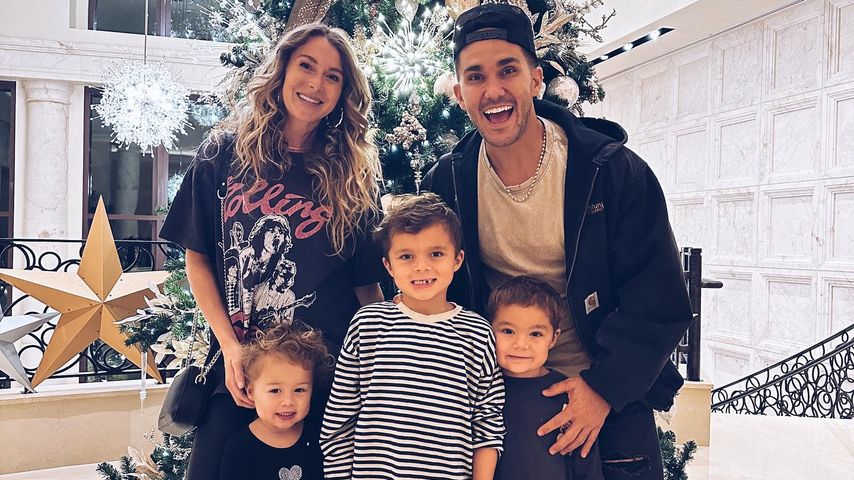 Alexa und Carlos PenaVega mit ihren Kindern, Dezember 2023