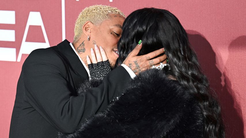 Alexander Edwards und Cher auf der amfAR Gala 2024