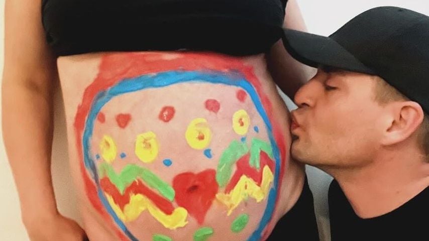 Alexander Klaws und seine schwangere Frau Nadja Scheiwiller